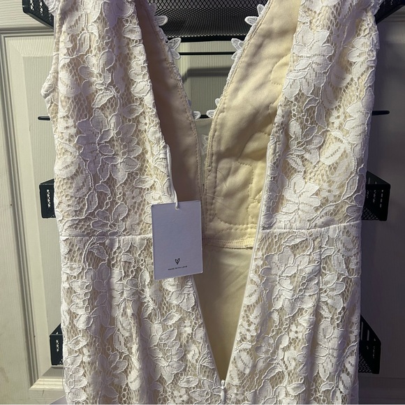 Lulu’s Icing on the Cake White Lace Short Sleeve Maxi Dress - Picture 7 of 12